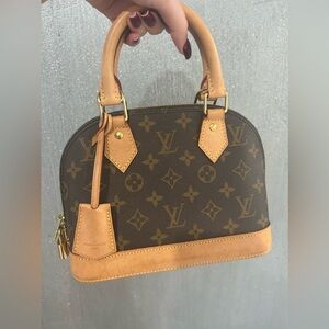 Louis Vuitton Alma bb bag